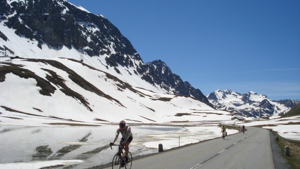 JellyRock organises press trip to Etape Suisse